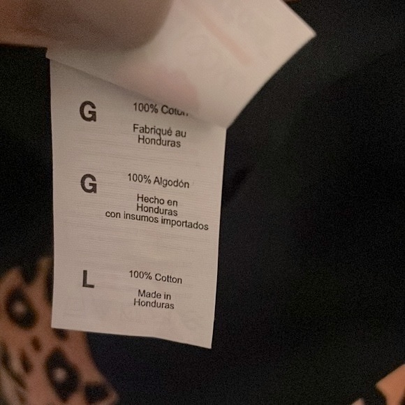 Disney Off-Brand Minnie Mouse Leopard Print Bow Tee NWOT - Picture 2 of 2